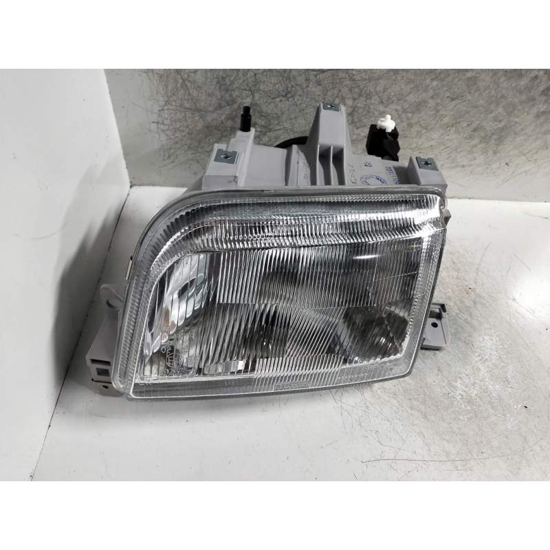 Recambio de faro izquierdo para renault clio i fase i+ii (b/c57) referencia OEM IAM   1991