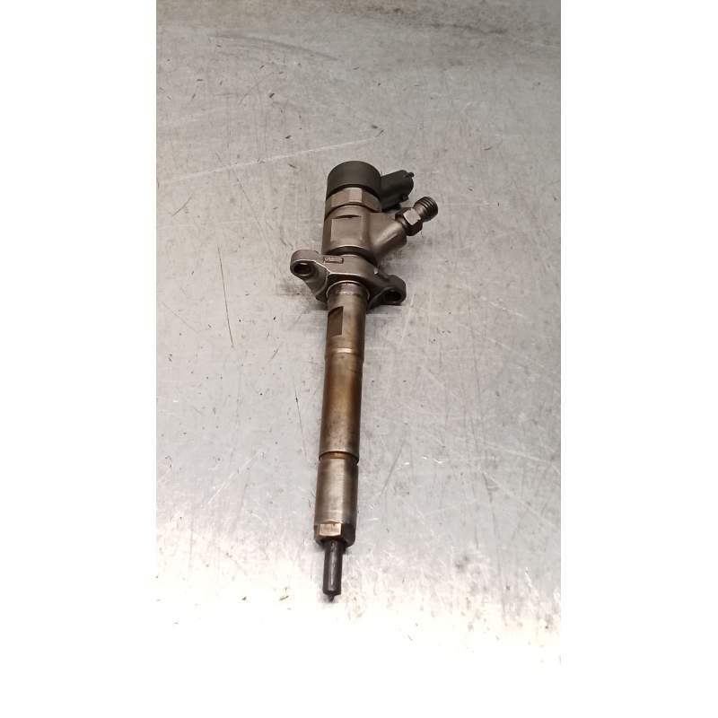 Recambio de inyector para volvo c30 (533) 1.6 d referencia OEM IAM 0445110259 328480 BOSCH