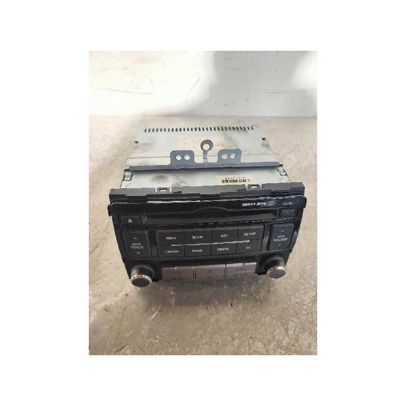 Recambio de sistema audio / radio cd para hyundai i20 style s referencia OEM IAM 961211J250 71R1 