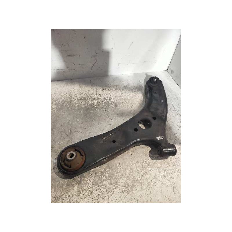 Recambio de brazo suspension inferior delantero izquierdo para hyundai i20 style s referencia OEM IAM   