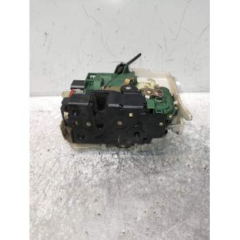 MOTOR CIERRE CENTRALIZADO DELANTERO DERECHO 5P 1998