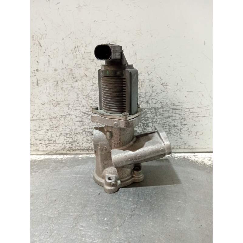 Recambio de valvula egr para opel combo tour 1.3 cdti 16v referencia OEM IAM 55201144  