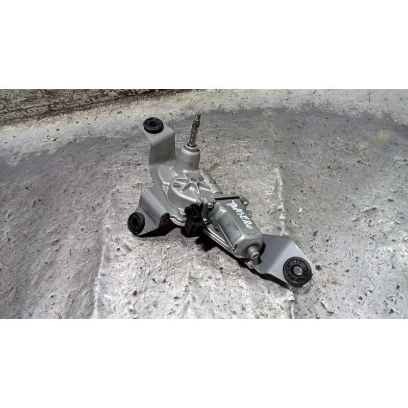 Recambio de motor limpia trasero para mazda 3 lim. () luxury referencia OEM IAM BHS267450 8496000830 2014