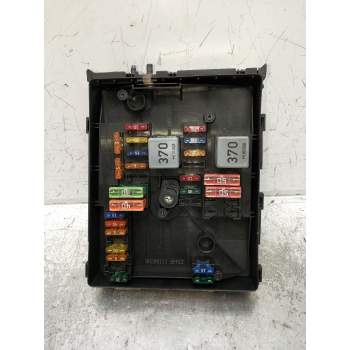 CAJA RELES / FUSIBLES 8H200115422 