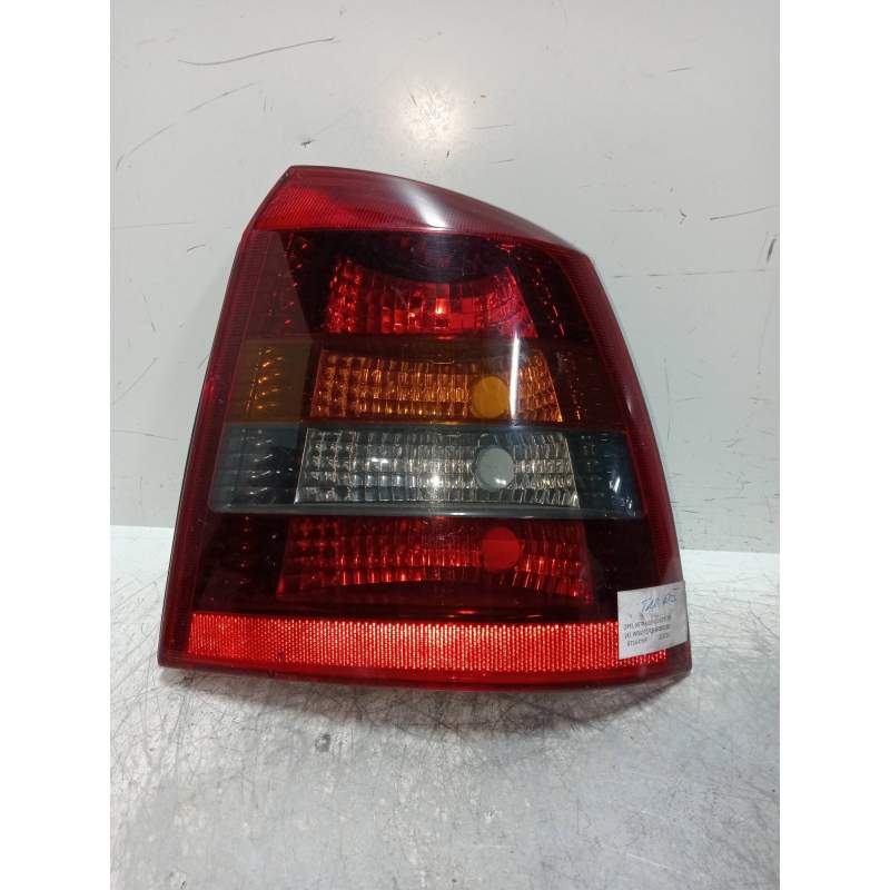 Recambio de piloto trasero derecho para opel astra g berlina club referencia OEM IAM 13117093  3P