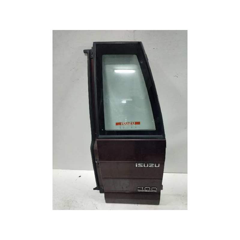 Recambio de puerta trasera derecha para isuzu trooper 3.0 dti cat referencia OEM IAM   