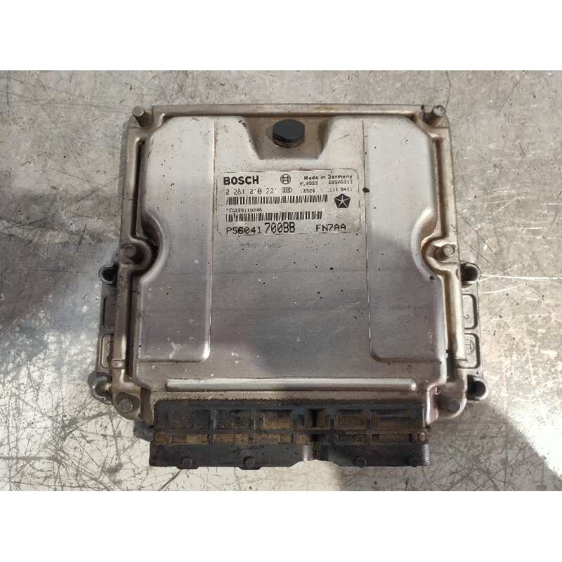 Recambio de centralita motor uce para jeep cherokee (kj) 2.5 crd básico referencia OEM IAM 0281010291 P56041700BB 