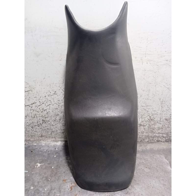 Recambio de asiento para honda nt nt 650 v deauville (rc47) referencia OEM IAM   