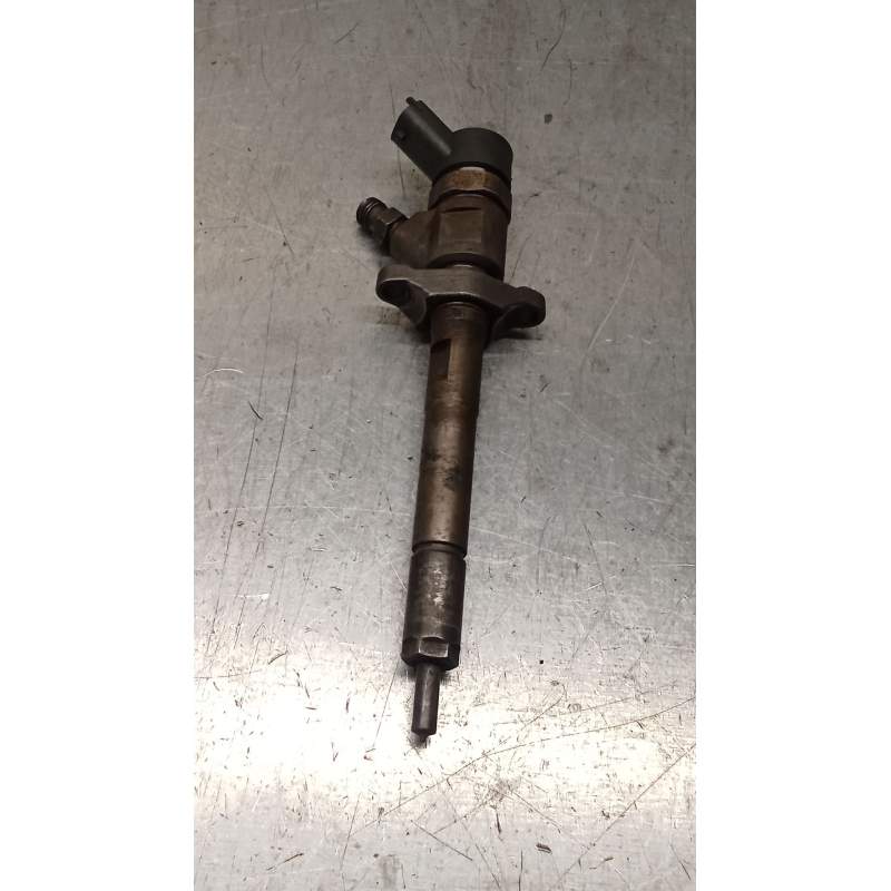 Recambio de inyector para volvo c30 (533) 1.6 d referencia OEM IAM 0445110259 328480 BOSCH