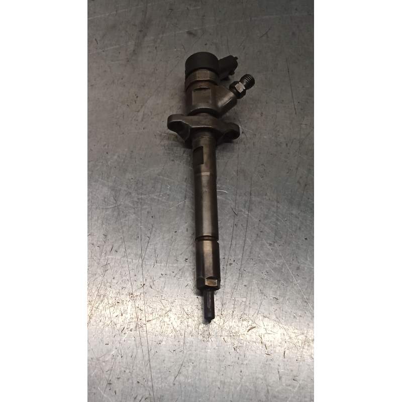 Recambio de inyector para volvo c30 (533) 1.6 d referencia OEM IAM 0445110259 328480 BOSCH