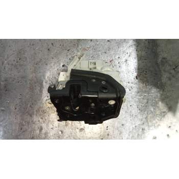 MOTOR CIERRE CENTRALIZADO TRASERO DERECHO 8K0839016C 