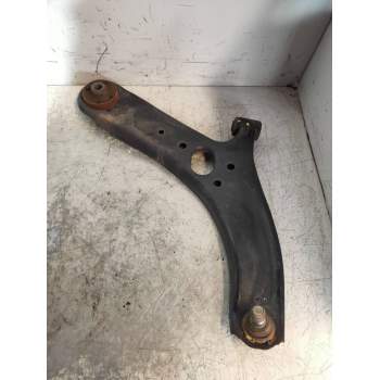 BRAZO SUSPENSION INFERIOR DELANTERO DERECHO 