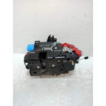 MOTOR CIERRE CENTRALIZADO TRASERO DERECHO 7L0839016D 5P
