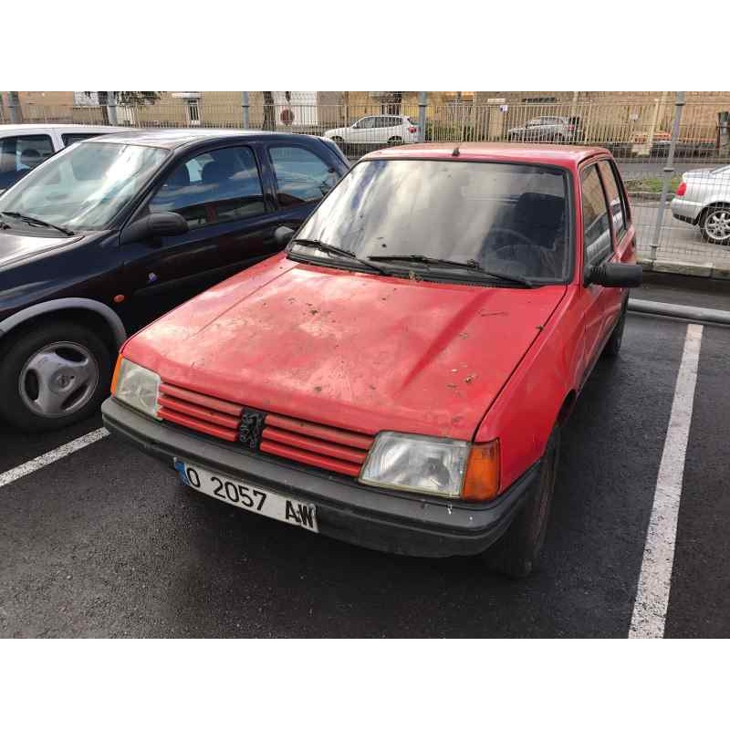 peugeot 205 berlina del año 1990