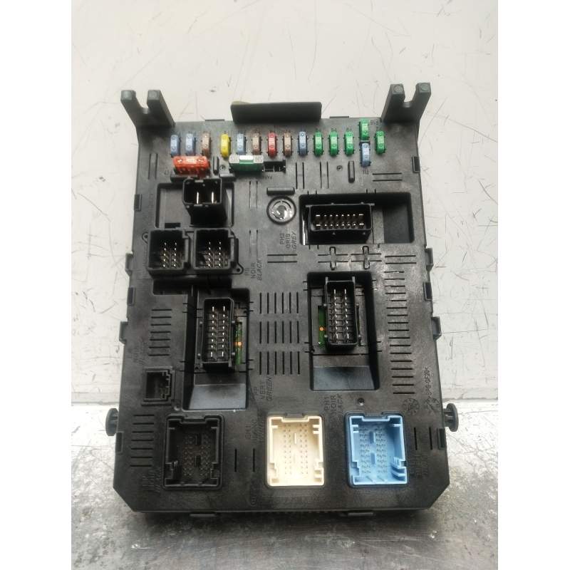 Recambio de caja reles / fusibles para peugeot 307 (3a/c) 1.6 hdi referencia OEM IAM 9663510580 BSI2004H0501160107 