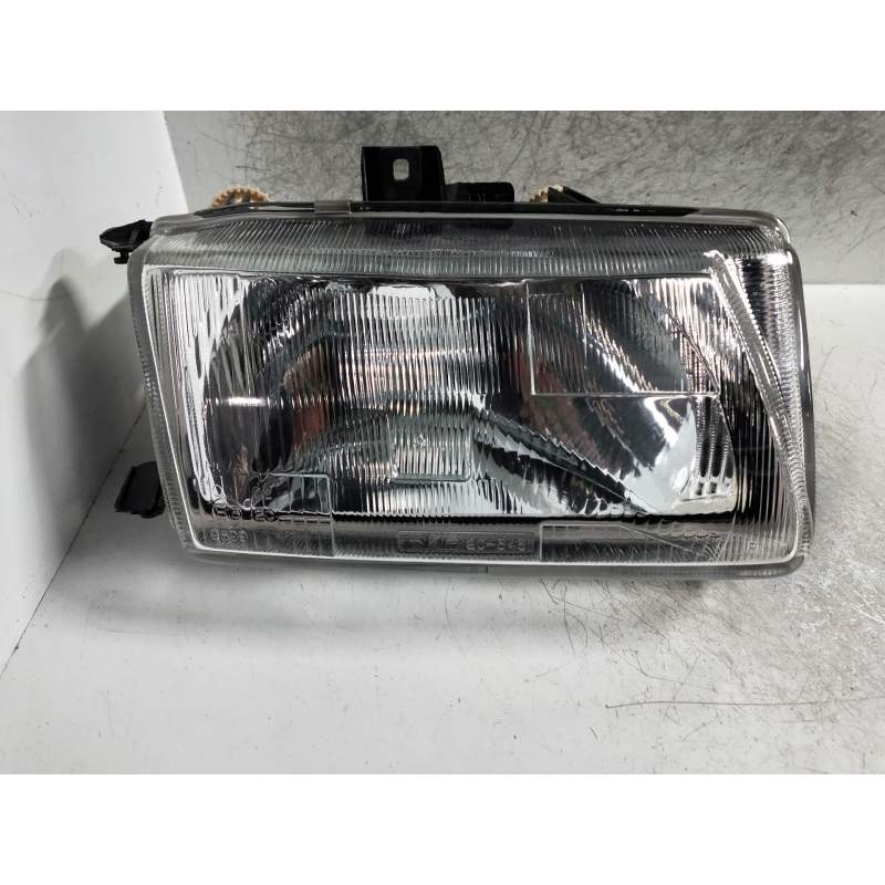 Recambio de faro derecho para seat ibiza (6k) referencia OEM IAM   93