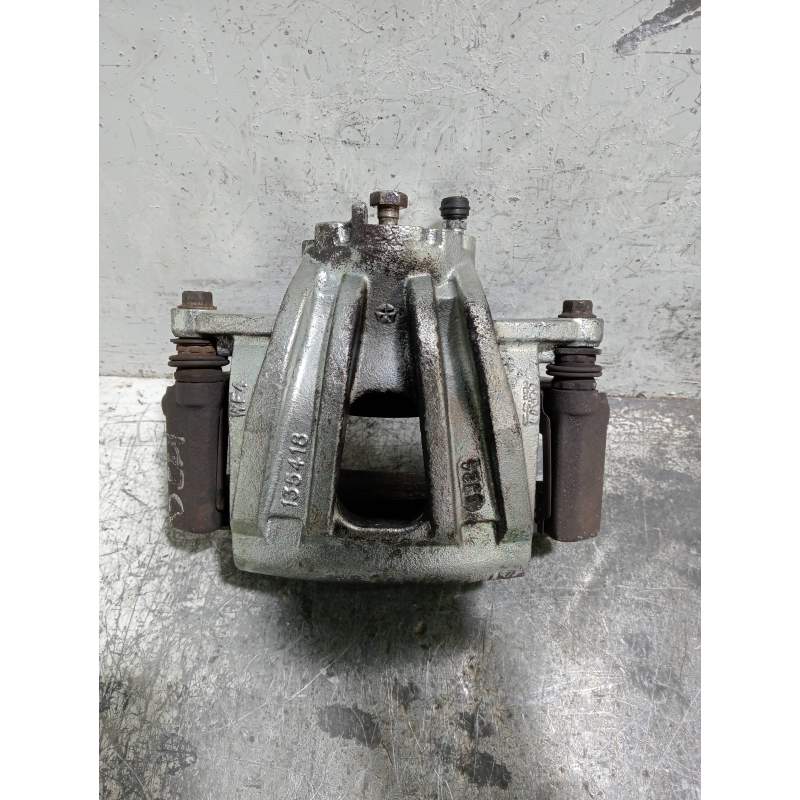 Recambio de pinza freno delantera derecha para jeep cherokee (kj) referencia OEM IAM  28D 2001