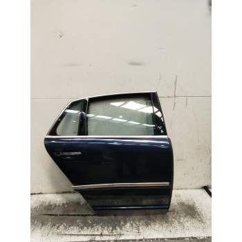 PUERTA TRASERA DERECHA 4P 2002