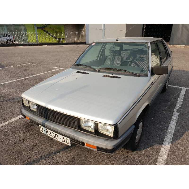 RENAULT 11