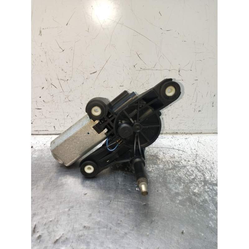 Recambio de motor limpia trasero para fiat 500 l (330) referencia OEM IAM MS2596002590  2012