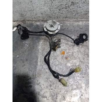 CONMUTADOR DE ARRANQUE 