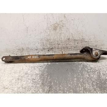 BRAZO SUSPENSION SUPERIOR TRASERO DERECHO 
