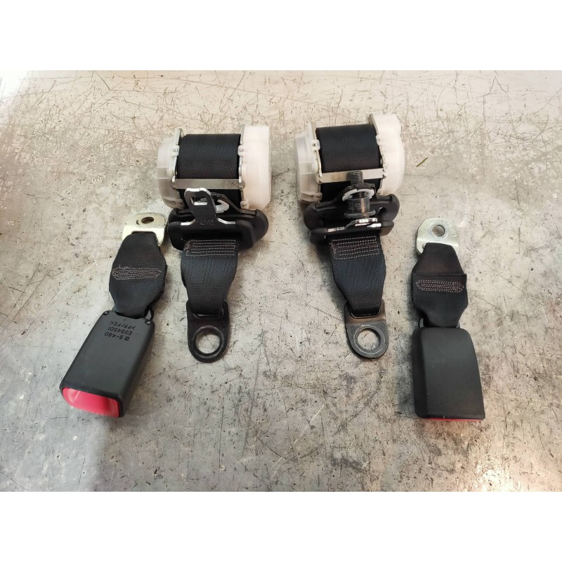 Recambio de juego cinturones trasero para peugeot 107 urban referencia OEM IAM   