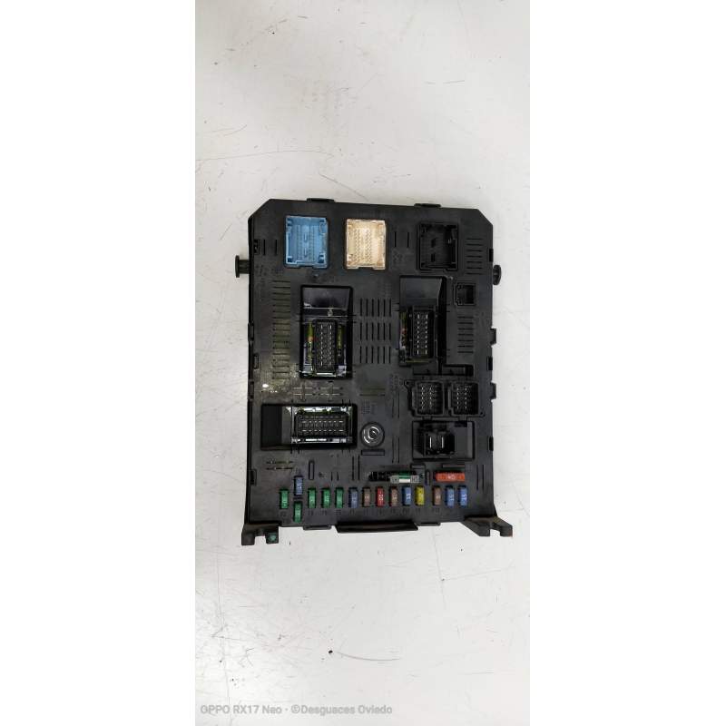 Recambio de caja reles / fusibles para citroën c4 berlina collection referencia OEM IAM 9661940480 16HDI 06