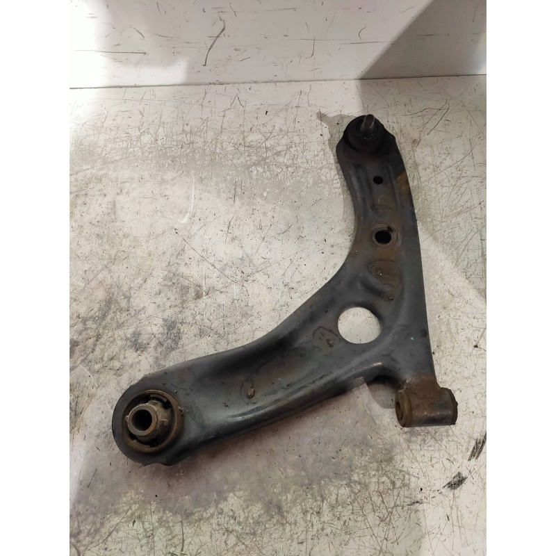 Recambio de brazo suspension inferior delantero izquierdo para peugeot 107 urban referencia OEM IAM   