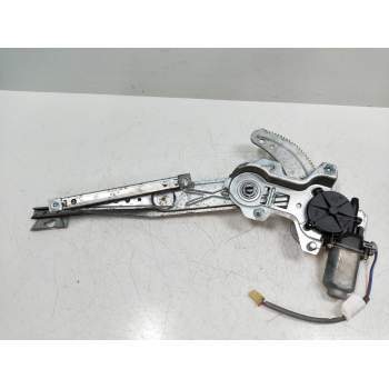 ELEVALUNAS DELANTERO DERECHO 400676T1 3P