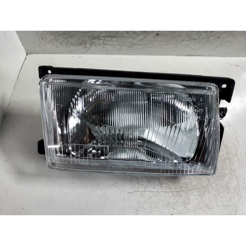 Recambio de faro derecho para volkswagen polo (801/803) referencia OEM IAM   