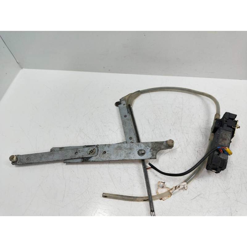 Recambio de elevalunas delantero derecho para mg serie 100 (xp) referencia OEM IAM   5P