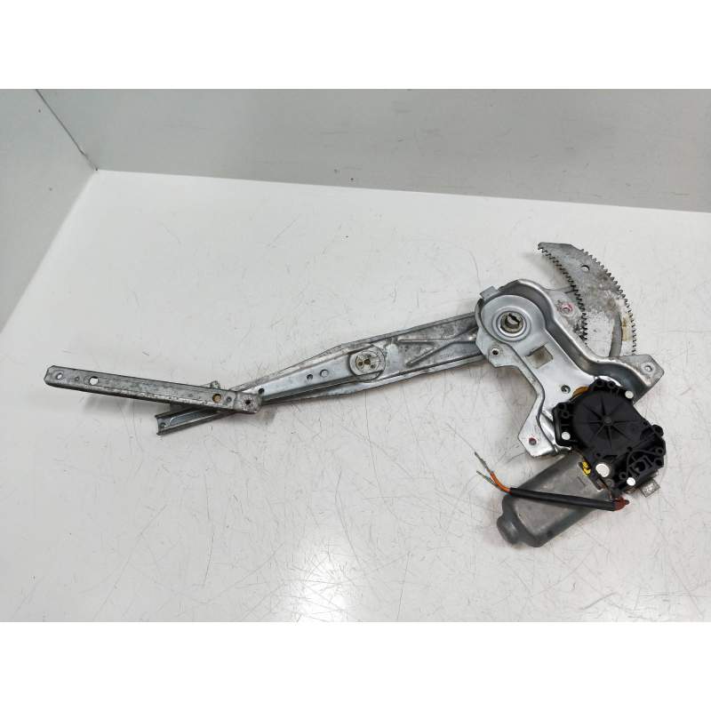Recambio de elevalunas trasero izquierdo para mg serie 200 (xw) 1.4 16v referencia OEM IAM   5P