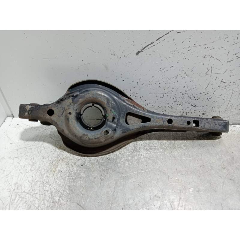 Recambio de brazo suspension inferior trasero izquierdo para ford kuga (cbs) titanium referencia OEM IAM CV615K652AAA  