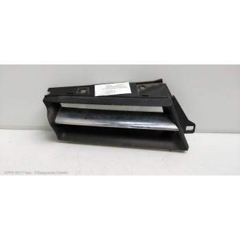 REJILLA DELANTERA 156017391 DERECHA