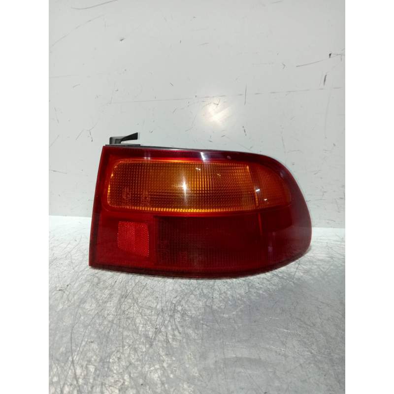 Recambio de piloto trasero derecho para honda civic berlina (eg/eh) 1.5 lsi 3 berlina (eg4) referencia OEM IAM   