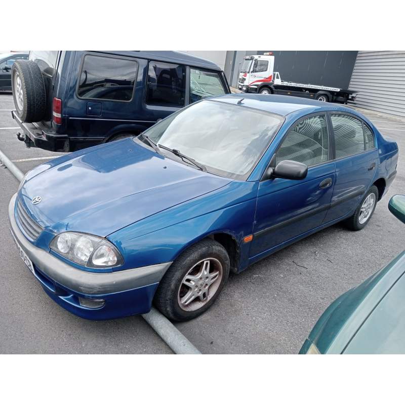 TOYOTA AVENSIS (_T22_)