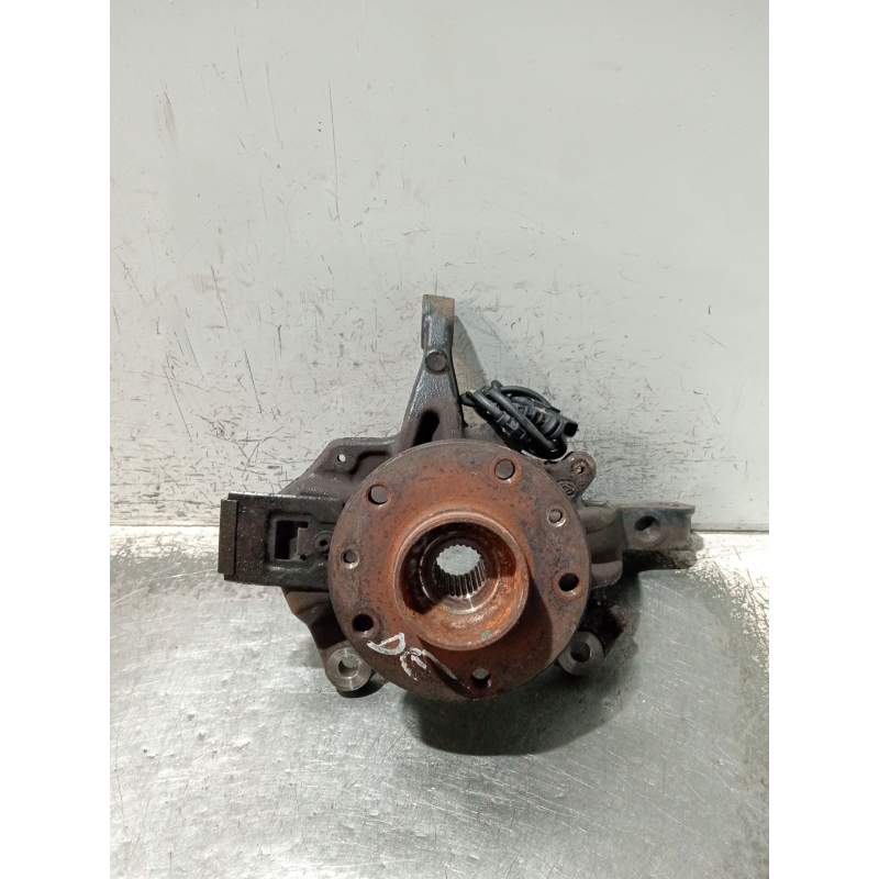 Recambio de mangueta delantera derecha para renault megane iii hatchback (bz0/1_, b3_) 1.9 dci (bz0n, bz0j) referencia OEM IAM  