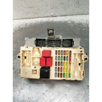 CAJA RELES / FUSIBLES 24JTD 2006