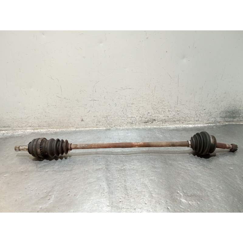 Recambio de transmision delantera derecha para opel vectra a hatchback (j89) 1.6 i cat (f68, m68) referencia OEM IAM  16G 1992