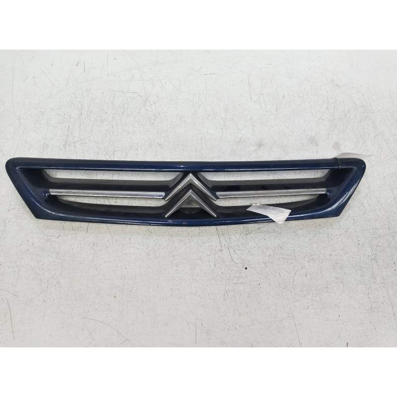 Recambio de rejilla delantera para citroën xsara berlina 1.6 referencia OEM IAM   97