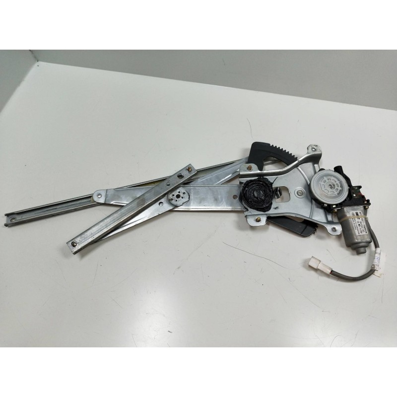 Recambio de elevalunas delantero derecho para chevrolet aveo 1.4 cat referencia OEM IAM 96652142  4P