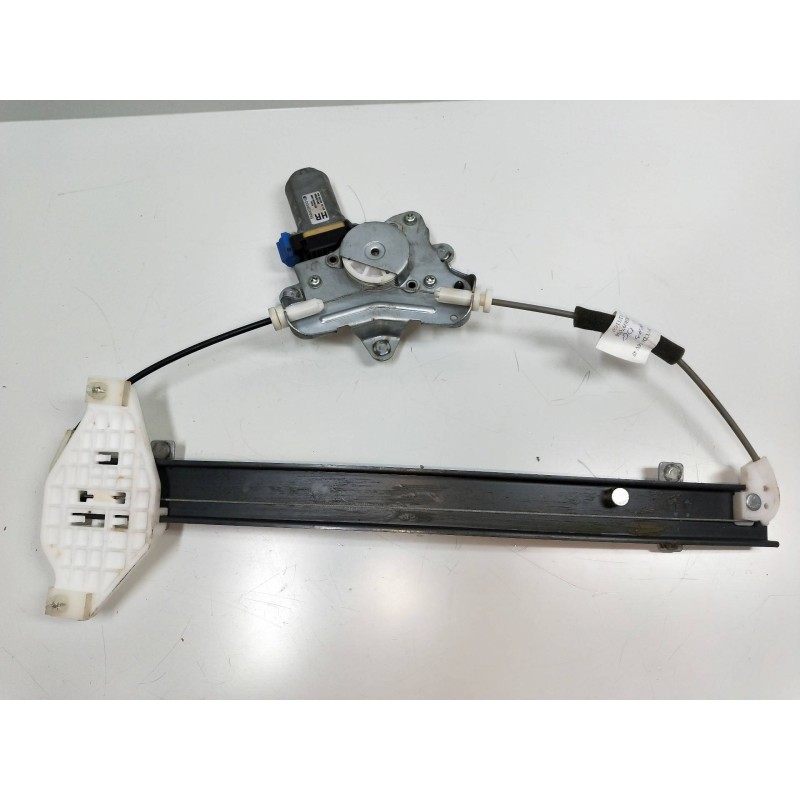 Recambio de elevalunas trasero derecho para chevrolet epica 2.0 diesel cat referencia OEM IAM 96647592  4P