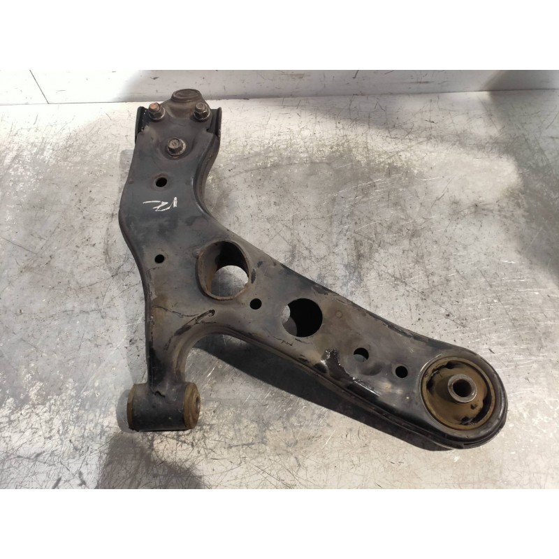 Recambio de brazo suspension inferior delantero izquierdo para toyota rav 4 (a3) executive referencia OEM IAM   