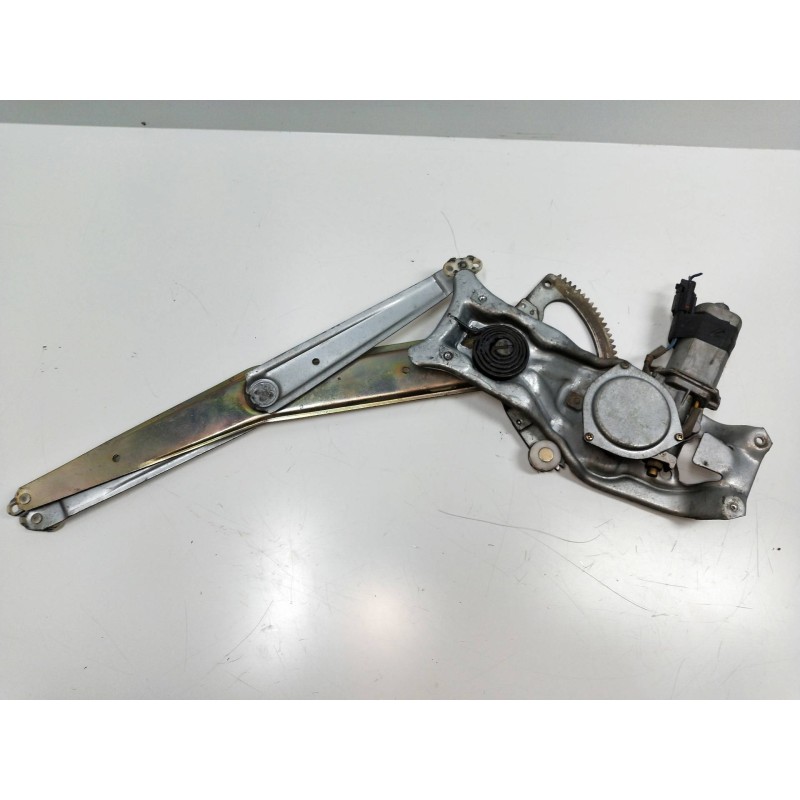 Recambio de elevalunas delantero derecho para daewoo nexia 1.5 16v cat referencia OEM IAM 96169679  3P