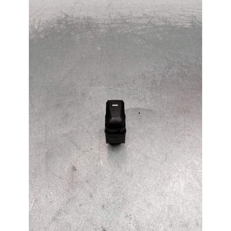 Recambio de mando elevalunas delantero derecho para hyundai ix35 (lm, el, elh) 1.7 crdi referencia OEM IAM  5P 