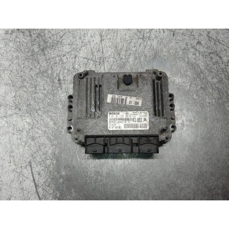 Recambio de centralita motor uce para peugeot 206 berlina x-line referencia OEM IAM 0281011783 9656709780 EDC16C34