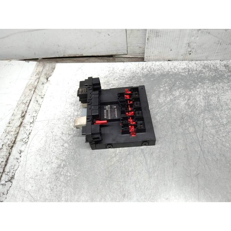Recambio de caja reles / fusibles para audi a3 (8p) 2.0 tdi ambiente referencia OEM IAM 8P0907279A F005V00219 2004
