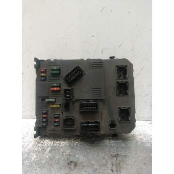 CAJA RELES / FUSIBLES S118085300 9650585680 2003