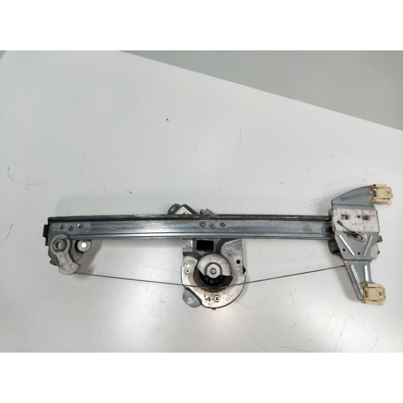 Recambio de elevalunas delantero derecho para citroen c1 1.0 cat (384f) referencia OEM IAM 400842B  5P